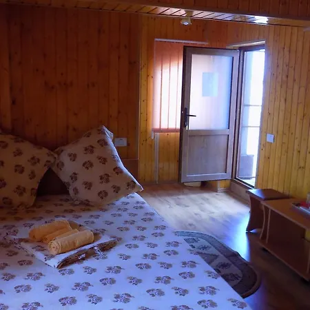Vila Andros Năvodari